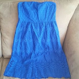 Strapless embroidered dress